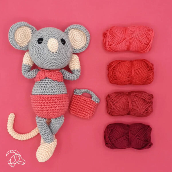 DIY Crochet Kit - Daisy Mouse - Hardicraft