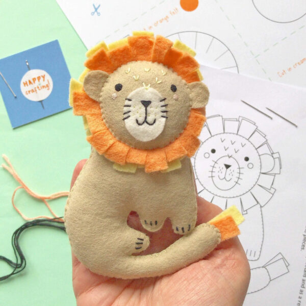 Leonard the Lion Felt Sewing Kit by Bea Kind